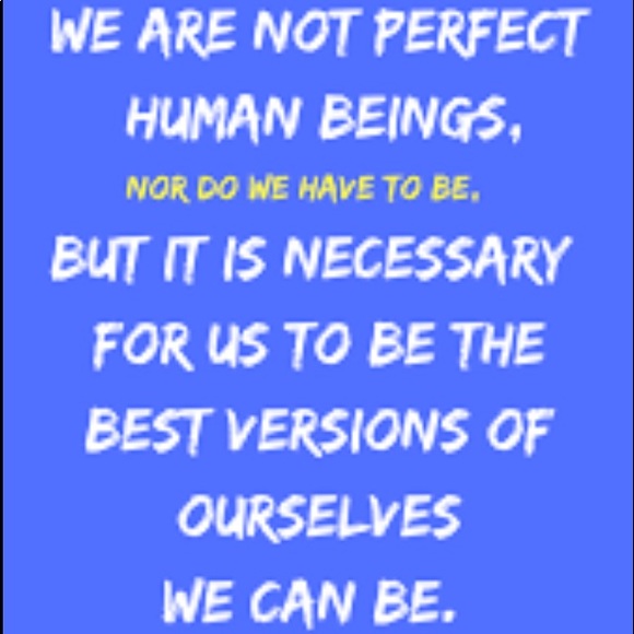 CLOSET CLEAR OUT!!! All Offers Welcome 🛍🌸👓 - Picture 4 of 4